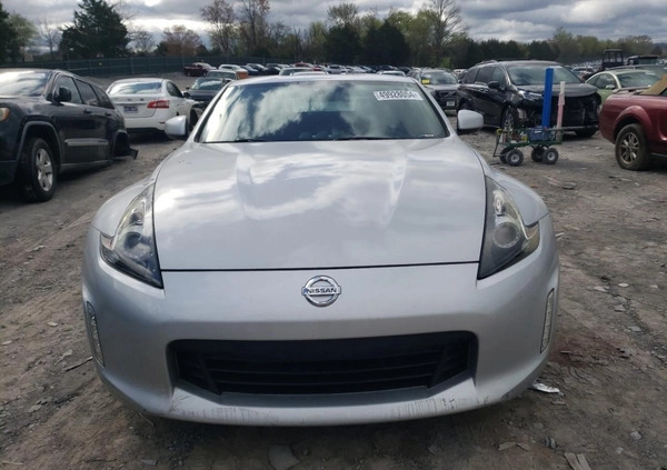 Nissan 370 Z cena 48000 przebieg: 88621, rok produkcji 2018 z Toszek małe 67